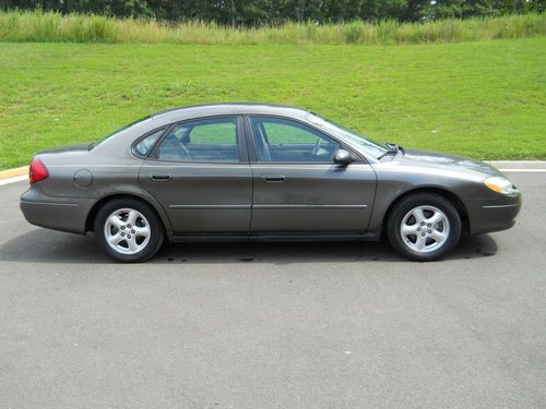 2003 ford taurus se comfort sedan 4-door 3.0l power brake &amp; gas pedals/nice car