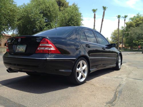 2006 mercedes-benz c230 sport sedan 4-door 2.5l