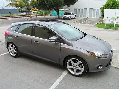 2012 *TITANIUM* EDITION - NAVIGATION - SUNROOF - SONY SOUND - 18