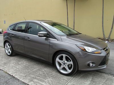 2012 *TITANIUM* EDITION - NAVIGATION - SUNROOF - SONY SOUND - 18