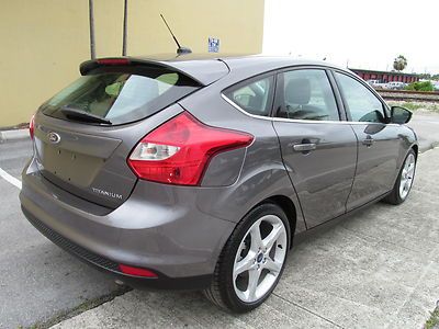 2012 *TITANIUM* EDITION - NAVIGATION - SUNROOF - SONY SOUND - 18