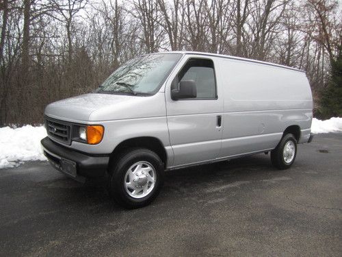 06 ford e-250 cargo van 5.4l v8 a/c all power options interior racks very clean!