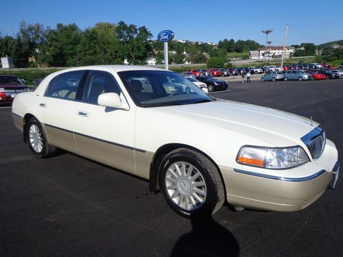 2005 lincoln town car signature sedan 4.6l v8 rwd leather seats 88k miles video