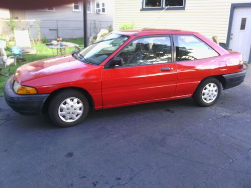 1991 ford escort base hatchback 2-door 1.9l