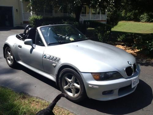 1999 bmw z3 roadster convertible 2-door 2.8l