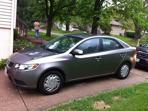 2010 kia forte ex sedan 4-door 2.0l