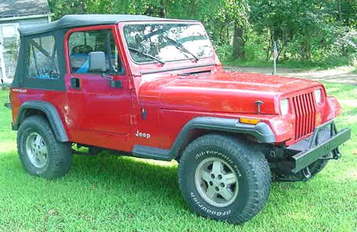 1995 jeep wrangler se sport utility 2-door 2.5l wit 5 speed