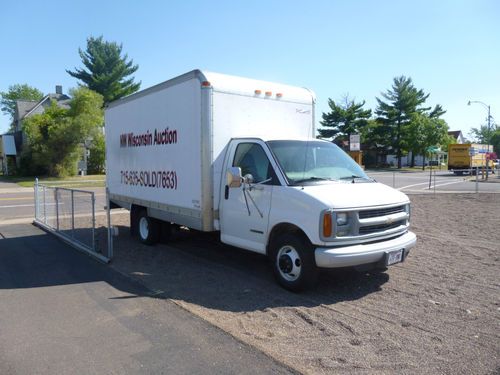 1999 chevrolet express 3500 base cutaway van 2-door 5.7l