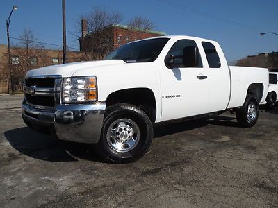 2500hd ls duramax 6.6l diesel ext cab, 63k miles only, tow pkg,ex-govt