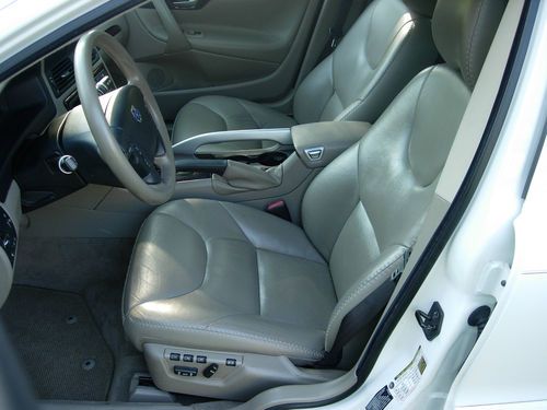 2007 Pristine White XC-70 AWD Cross Country, image 7