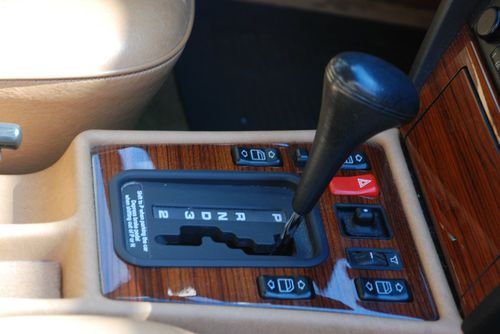 mercedes 190e, 61K One Owner, garage kept, 1993, image 11