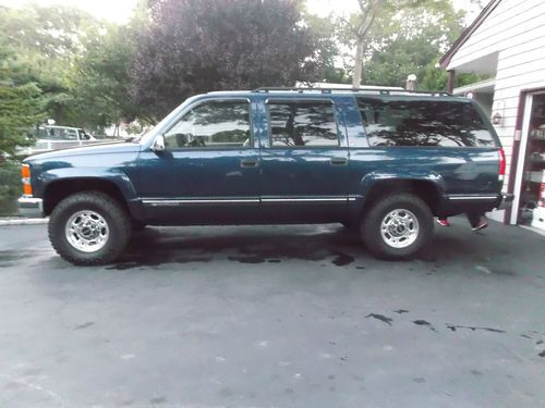 1996 chevrolet k2500 suburban lt sport utility 4-door 7.4l