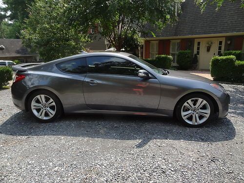 2011 Hyundai Genesis Coupe 3.8 Grand Touring Coupe 2-Door 3.8L, US $18,500.00, image 2