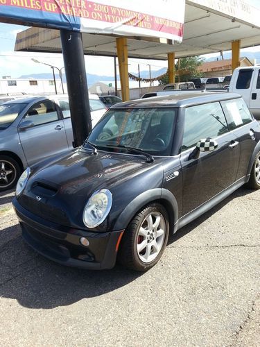 2006 mini cooper w/john cooper package (must see!!!)