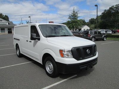 2013 nissan nv 1500 s crg van 16k v-6  warr  clean c.fax free shiping east coast