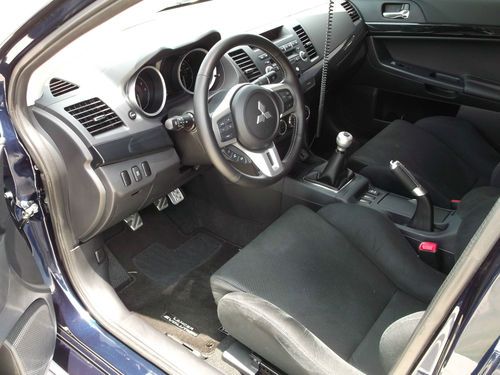 2013 mitsubishi lancer evolution gsr sedan 4-door 2.0l