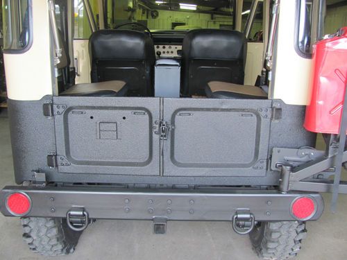 1974 Toyota Land Cruiser Restored 4x4 Convertible Offroad Bronco Jeep Scout SUV, image 24