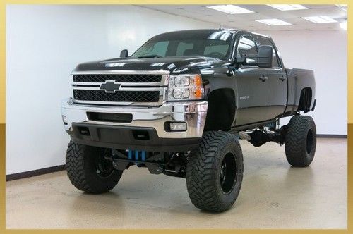 Lt, 6.0l, 2.0 pro series fox shoxs, 40 inch toyo's, cstm lift