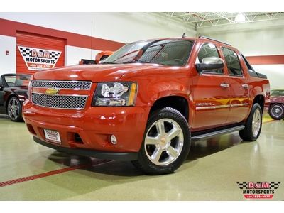 2010 avalanche ltz 13,150 miles 1owner navigation rear entertainment 4wd