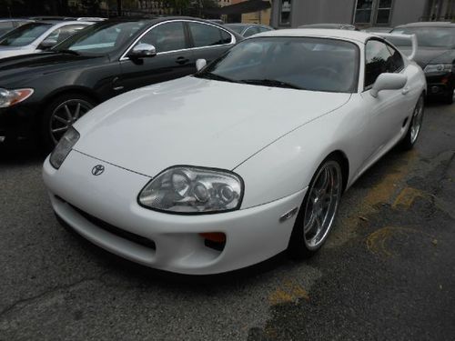 1996 toyota supra twin turbo hatchback 2-door 3.0l