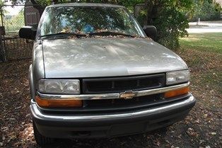 2000 chevrolet blazer ls sport utility 4-door 4.3l