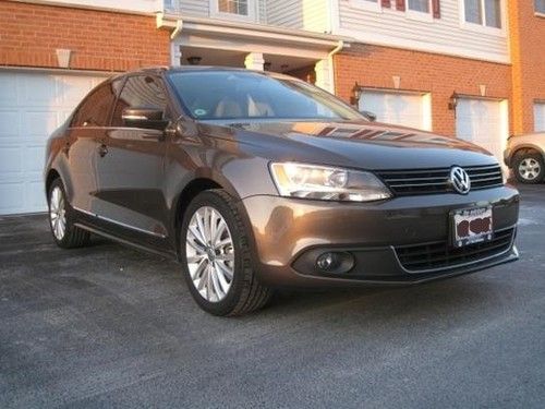 2011 volkswagen jetta sel sedan 4-door 2.5l