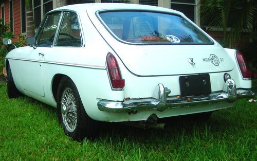 MGB GT 1967 Very Nice Condition Period Correct 44K Miles A/C Documents Classic, image 21