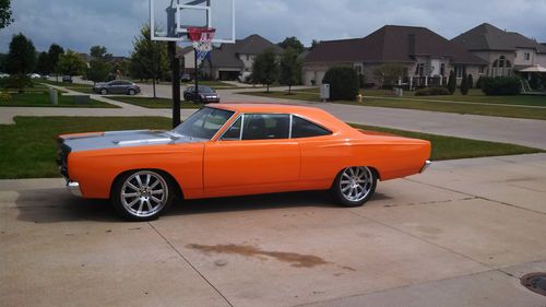 1969 plymouth gtx. pro touring, resto mod. tons of money spent.