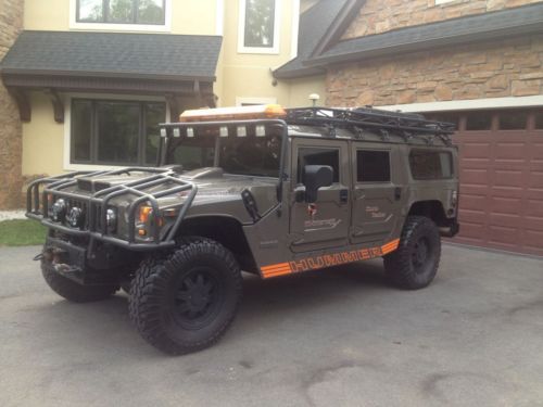 Custom h1-intercept storm chasing survival hummer h1 earns $89,850 in 10 weeks!