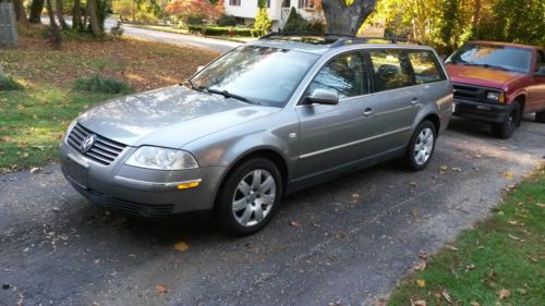 2003 volkswagen passat glx wagon 4-door 2.8l