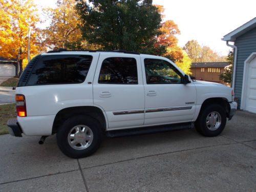 2002 GMC Yukon SLT 4WD * WHITE * Leather Interior * Sunroof * Third Row Seat, image 5