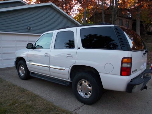 2002 GMC Yukon SLT 4WD * WHITE * Leather Interior * Sunroof * Third Row Seat, image 7
