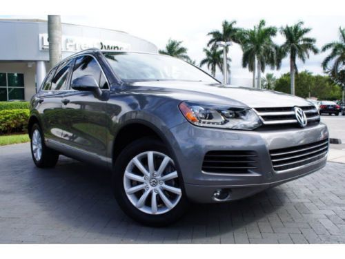 2011 volkswagen touareg vr6 sport,1 owner,clean carfax,florida car!!!