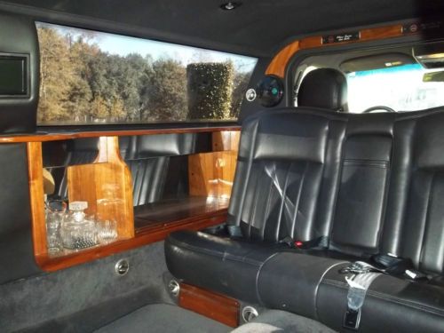 2005 LINCOLN TOWN CAR EXECUTIVE BLACK 4DR LIMOUSINE NON-SMOKER, image 7