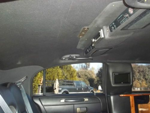 2005 LINCOLN TOWN CAR EXECUTIVE BLACK 4DR LIMOUSINE NON-SMOKER, image 8