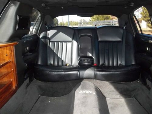 2005 LINCOLN TOWN CAR EXECUTIVE BLACK 4DR LIMOUSINE NON-SMOKER, image 16