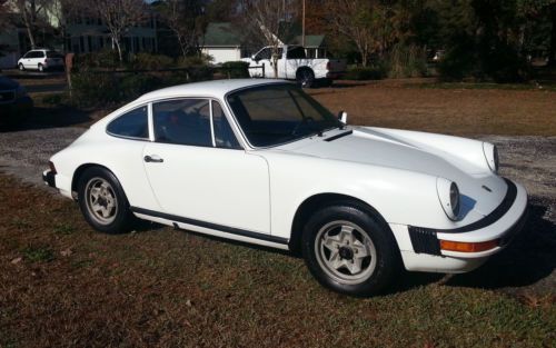 1977 porsche 911, 5 speed, non sun roof, nice driver, solid, rare!, no reserve!