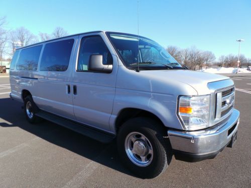 Super duty extended 15 passenger van - runs 100% - like new! - no reserve!