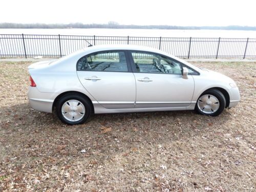 NO RESERVE HYBRID 1.3L NAVIGATION COLD A/C KEYLESS EXTRA CLEAN RUNS DRIVES NEW, image 6