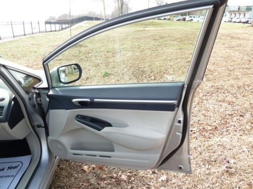 NO RESERVE HYBRID 1.3L NAVIGATION COLD A/C KEYLESS EXTRA CLEAN RUNS DRIVES NEW, image 16