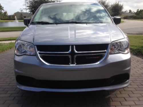 Dodge grand caravan se mini passenger van 4-door 3.6l - 2013