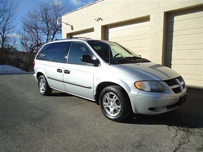 2003 dodge caravan sxt/nice!loaded!affordable!warranty!wow!