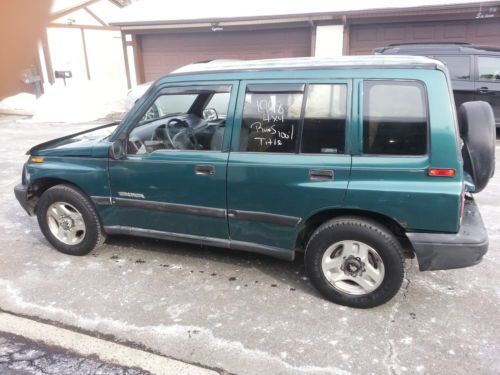 1998 chevy tracker 4x4