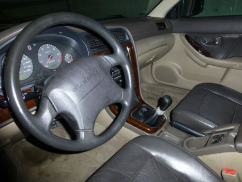 2000 Subaru Outback Base Wagon 4-Door 2.5L, image 2