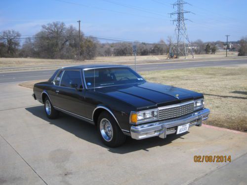 1978 chevrolet caprice classic landau coupe 2-door 5.0l