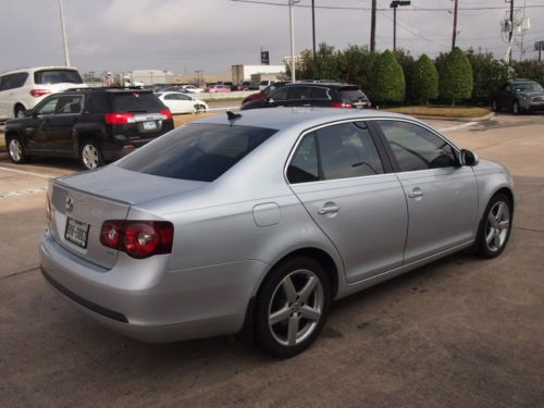 TDI Diesel 2.0L Power Door Locks Power Windows Power Driver's Seat Tachometer, US $13,500.00, image 9