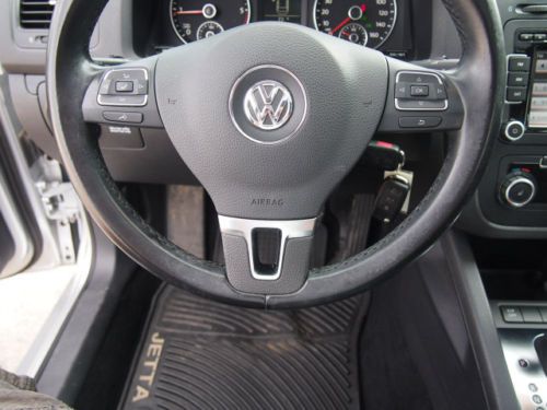 TDI Diesel 2.0L Power Door Locks Power Windows Power Driver's Seat Tachometer, US $13,500.00, image 12