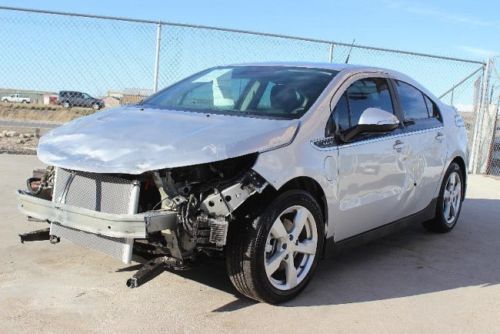 2013 chevrolet volt premium damaged rebuilder all electric runs! only 3k miles!!