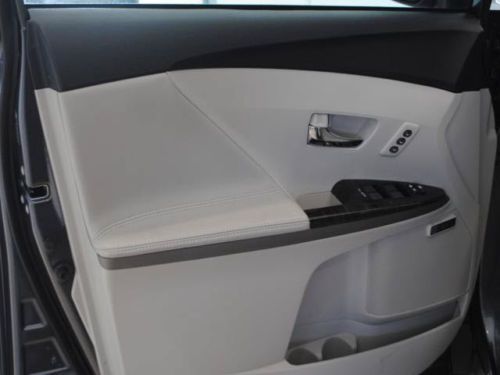 Limited w/Na 3.5L Power Steering Power Brakes Power Door Locks Power Windows, image 18