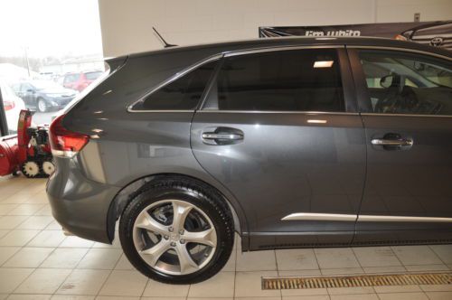 Limited w/Na 3.5L Power Steering Power Brakes Power Door Locks Power Windows, image 24